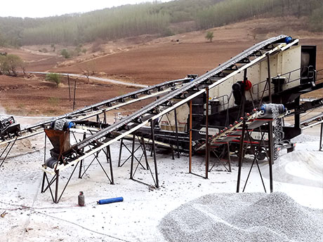 广东时产100吨钾钠长石移动破碎加工生产线项目