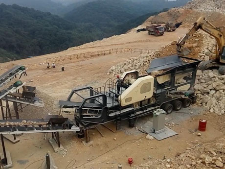 山西时产300-400吨移动石头破碎生产线现场
