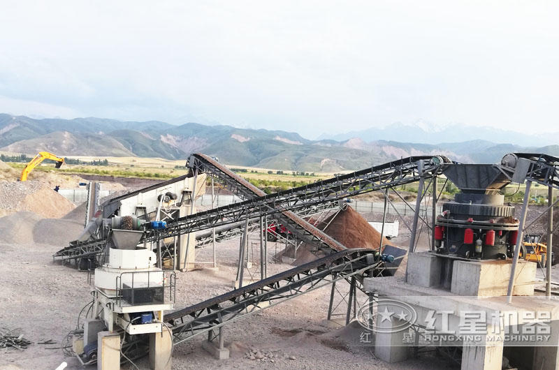 河南洛阳时产100吨石料制砂生产线现场