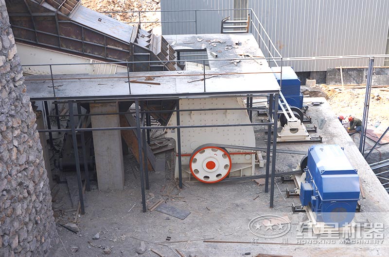 河南客户日产3000吨碎石机生产线