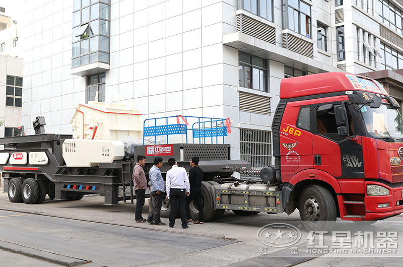 小型建筑垃圾粉碎机设备准备发货