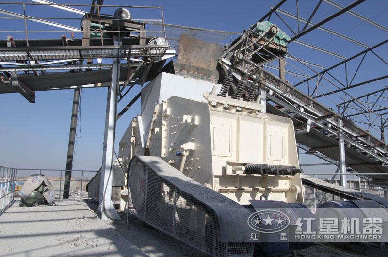 一小时500-700吨全套砂石制砂生产线机械多少钱?